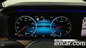 Mercedes-Benz E-Class E250 Exclusive 2021 года из Южной Кореи