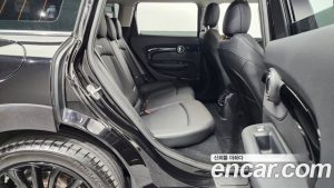 Mini Clubman High 2020 года из Южной Кореи