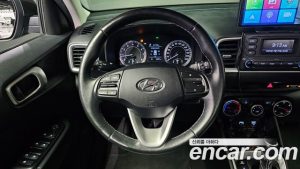 Hyundai Venue 1.6 Smart 2020 года из Южной Кореи