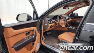 Bentley Bentayga 4.0 V8 2020 года из Южной Кореи