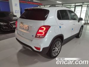 ChevroletGMDaewoo Trax 1.6 Дизель LT 2021 года из Южной Кореи