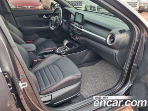 Kia K3 5Door GT Signature 2021 года из Южной Кореи