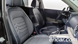 Hyundai Venue 1.6 Flux 2020 года из Южной Кореи