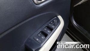 Hyundai Venue 1.6 Flux 2020 года из Южной Кореи