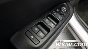 Hyundai Venue 1.6 Modern 2020 года из Южной Кореи