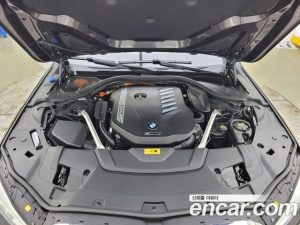 BMW 7-Series 745e i퍼포먼스 Design Pure Excellence 2021 года из Южной Кореи