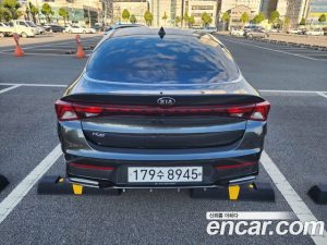 Kia K5 2.0 2020 года из Южной Кореи