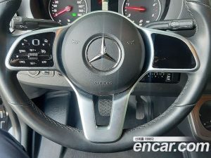 Mercedes-Benz Sprinter 3.0 Дизель 2019 года из Южной Кореи