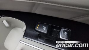 Kia Sorento HEV 1.6 4WD 2021 года из Южной Кореи