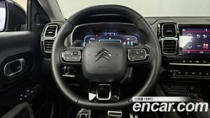 Citroen-DS C5 Aircross 1.5 BlueHDi SHINE 2020 года из Южной Кореи