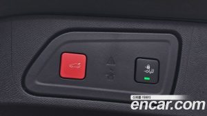 Citroen-DS C5 Aircross 1.5 BlueHDi SHINE 2020 года из Южной Кореи