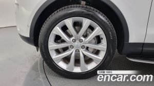 Land Rover Discovery D250 SE 2023 года из Южной Кореи