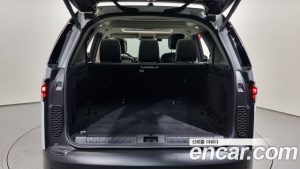Land Rover Discovery D250 SE 2023 года из Южной Кореи