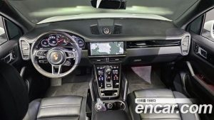 Porsche Cayenne 3.0 2020 года из Южной Кореи