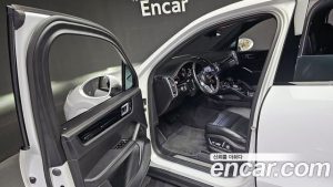 Porsche Cayenne 3.0 2020 года из Южной Кореи