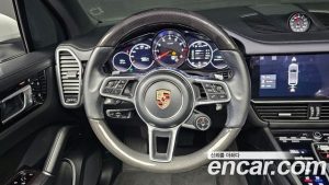 Porsche Cayenne 3.0 2020 года из Южной Кореи