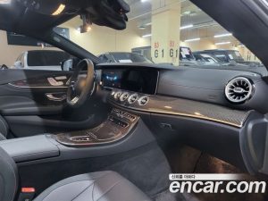 Mercedes-Benz CLS-Class AMG CLS53 4MATIC+ 2023 года из Южной Кореи