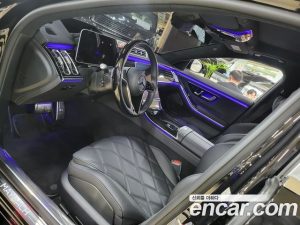 Mercedes-Benz S-Class Maybach S580 4MATIC 2023 года из Южной Кореи