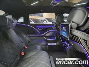 Mercedes-Benz S-Class Maybach S580 4MATIC 2023 года из Южной Кореи