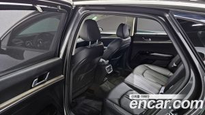 Kia K5 2.0 2023 года из Южной Кореи