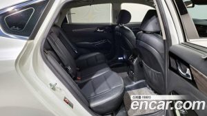 Kia K7 Signature 2020 года из Южной Кореи