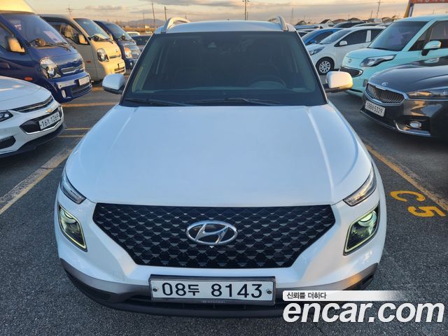 Hyundai Venue 1.6 Flux 2020 года из Кореи