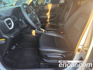 Hyundai Venue 1.6 Flux 2020 года из Южной Кореи