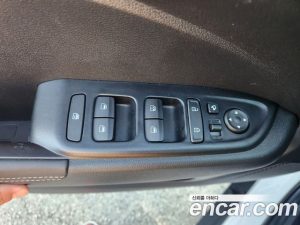 Hyundai Venue 1.6 Flux 2020 года из Южной Кореи