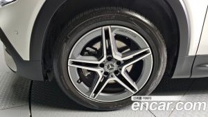 Mercedes-Benz GLB-Class GLB250 4MATIC 2021 года из Южной Кореи