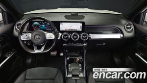 Mercedes-Benz GLB-Class GLB250 4MATIC 2021 года из Южной Кореи