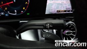 Mercedes-Benz GLB-Class GLB250 4MATIC 2021 года из Южной Кореи