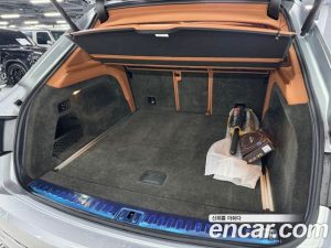 Bentley Bentayga 4.0 V8 2019 года из Южной Кореи