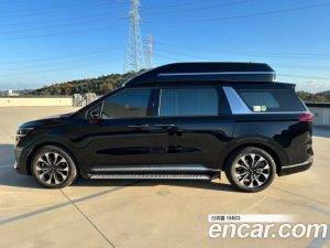 Kia Carnival 9-Seater HI-Limousine 2023 года из Южной Кореи