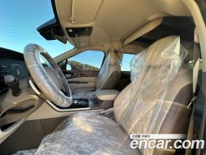 Kia Carnival 9-Seater HI-Limousine 2023 года из Южной Кореи