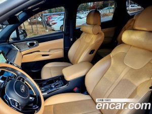 Kia Sorento Дизель 2.2 2WD 2021 года из Южной Кореи
