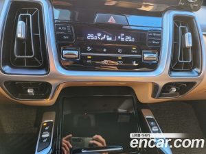 Kia Sorento Дизель 2.2 2WD 2021 года из Южной Кореи