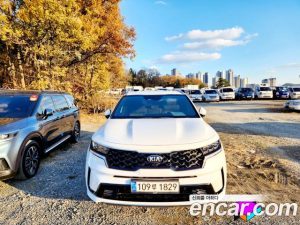 Kia Sorento Дизель 2.2 2WD 2021 года из Южной Кореи