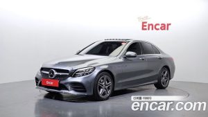Mercedes-Benz C-Class C200 AMG Line 2021 года из Южной Кореи