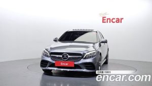 Mercedes-Benz C-Class C200 AMG Line 2021 года из Южной Кореи