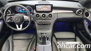 Mercedes-Benz C-Class C200 AMG Line 2021 года из Южной Кореи