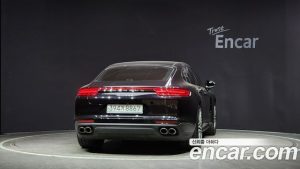 Porsche Panamera 3.0 AWD 2020 года из Южной Кореи