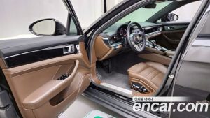 Porsche Panamera 3.0 AWD 2020 года из Южной Кореи