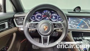 Porsche Panamera 3.0 AWD 2020 года из Южной Кореи