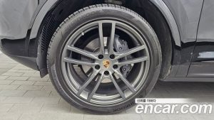 Porsche Cayenne 3.0 Coupe 2021 года из Южной Кореи