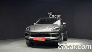 Porsche Cayenne 3.0 Coupe 2020 года из Южной Кореи