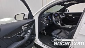 Mercedes-Benz GLC-Class GLC300 4MATIC Coupe 2020 года из Южной Кореи