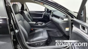 Kia K5 Prestige 2021 года из Южной Кореи