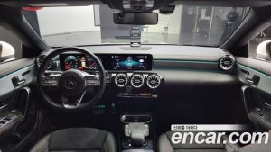 Mercedes-Benz CLA-Class CLA250 4MATIC 2020 года из Южной Кореи