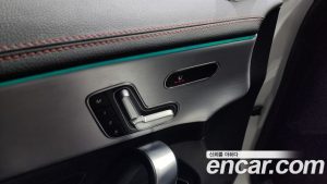 Mercedes-Benz CLA-Class CLA250 4MATIC 2020 года из Южной Кореи
