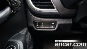 Kia Seltos Бензин 1.6 Turbo 2WD 2020 года из Южной Кореи